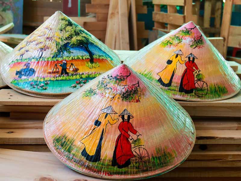 Nón lá truyền thống